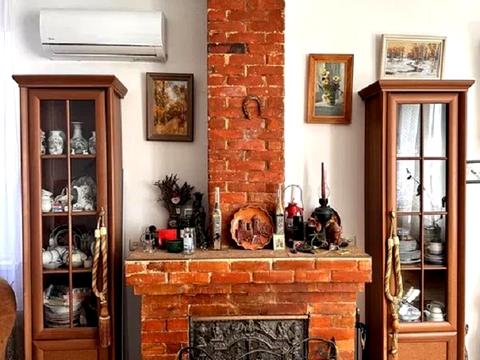 будинок за адресою Веселка