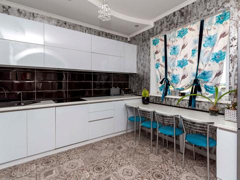 будинок за адресою Лук'яна Кобилиці, 8