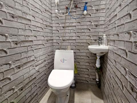 комерційна за адресою Радісна вул., 21а