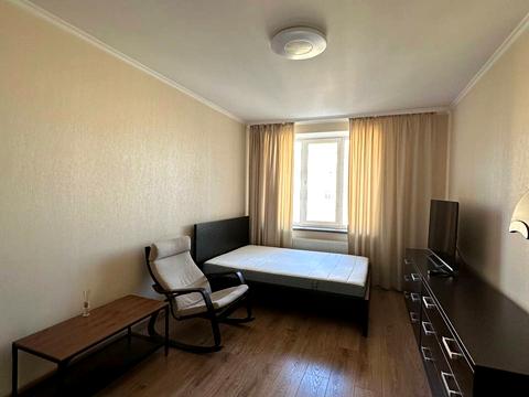 квартира за адресою Панаса Мирного вул., 18/б