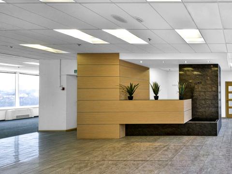 комерційна за адресою Антоновича вул. (Горького), 172