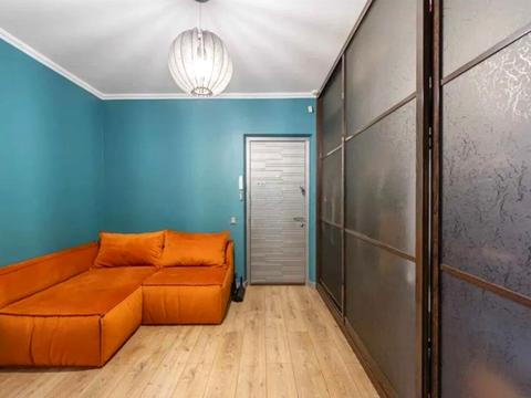 квартира за адресою Науки просп., 60-А