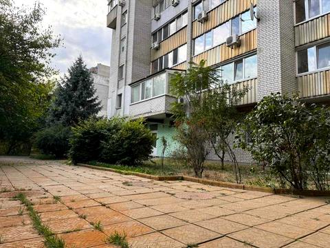 квартира за адресою Слави бульв., 52