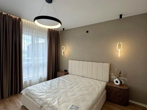 будинок за адресою Бульвар Дружби