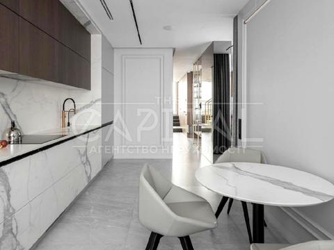 квартира за адресою Андрія Верхогляда вул. (Михайла Драгомирова), 20