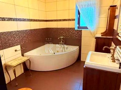 будинок за адресою с. Крюківщина, Одеська вул.