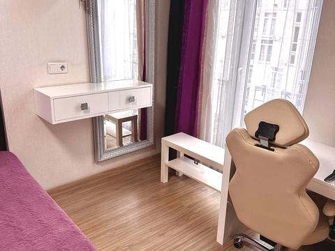 квартира за адресою Регенераторна вул., 4