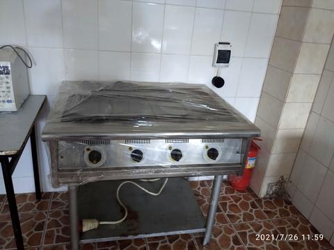 комерційна за адресою Житомирская, 86