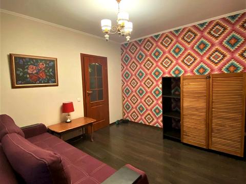 квартира за адресою В'ячеслава Чорновола вул., 42-Б