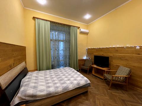 квартира за адресою Франка, 15