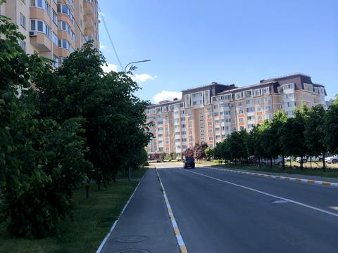 комерційна за адресою Богдана Хмельницького бульв., 19