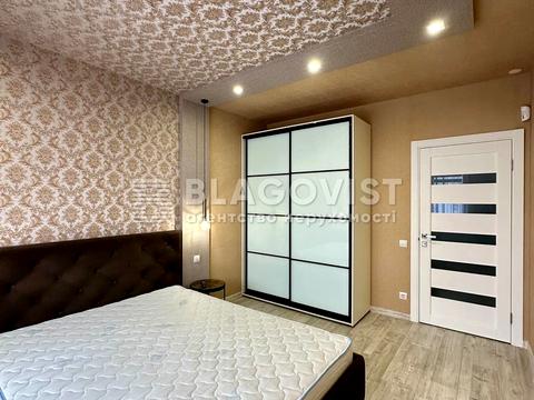 квартира по адресу Софии Русовой ул., 5