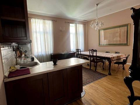 квартира по адресу Шота Руставели ул., 4