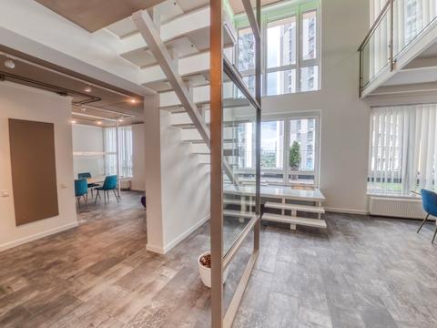 комерційна за адресою Зарічна вул., 6