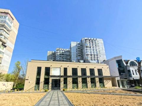 коммерческая по адресу Евгения Чикаленко ул., 86