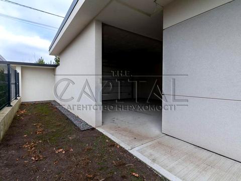 будинок за адресою Гідності вул. (Жертв Революції)