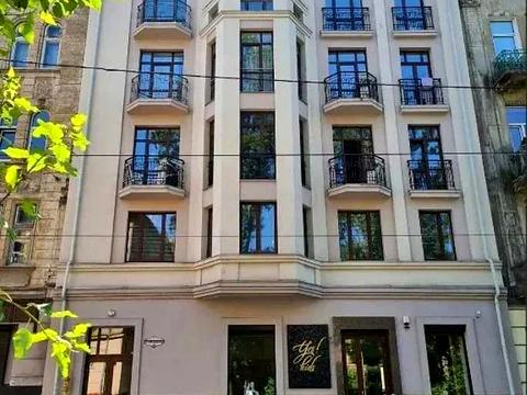 квартира за адресою Богдана Хмельницького вул., 27а
