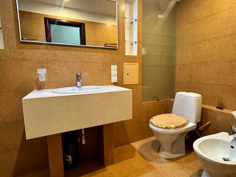 квартира за адресою Дарницький бульв., 8-А