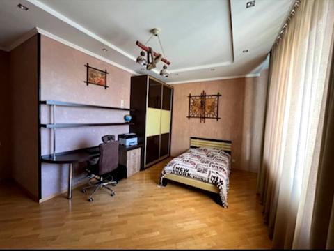 квартира за адресою Володимира Івасюка просп. (Героїв Сталінграду), 8
