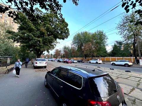 комерційна за адресою Дегтярівська вул., 26