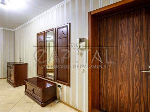 квартира за адресою Почайнинська вул., 25/49