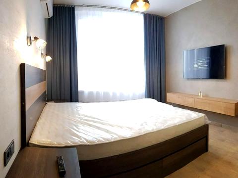 квартира за адресою Дніпровська набережна вул., 16-Д