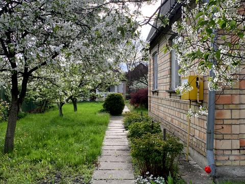 будинок за адресою Приозерна вул.