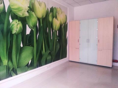 комерційна за адресою Грушевського вул., 45