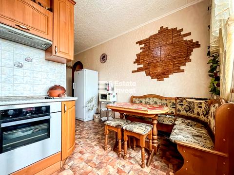 квартира по адресу Александровский просп. (Косиора), 116а