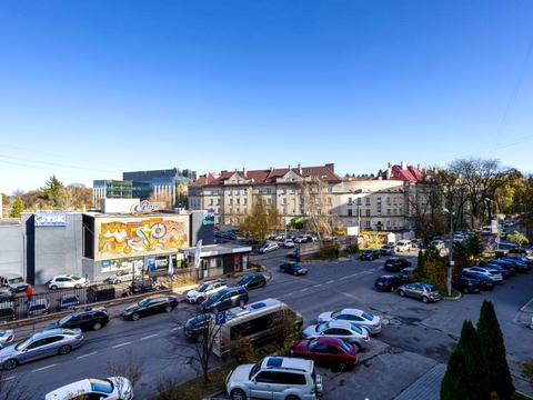 квартира за адресою Академіка Андрія Сахарова вул., 80а