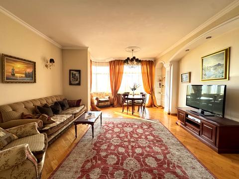 квартира за адресою Кловський узвіз, 5