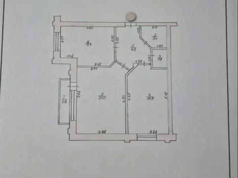 квартира за адресою Коновальця Є., 10А