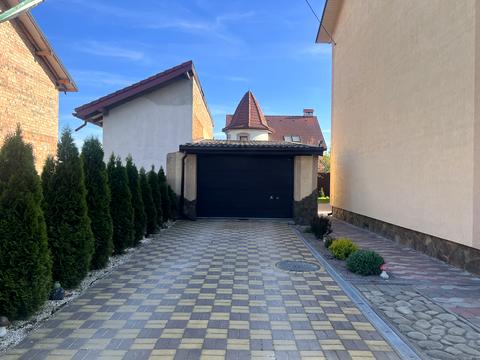 будинок за адресою смт. Рудне, Космонавтів, 21