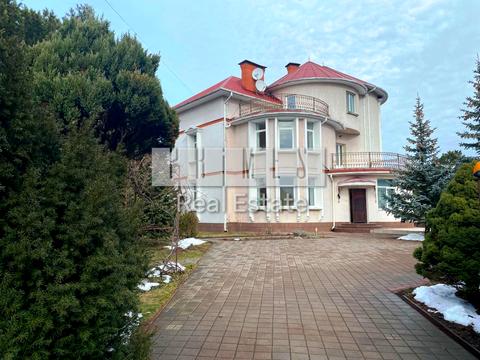 будинок за адресою Анатолія Солов'яненка вул.