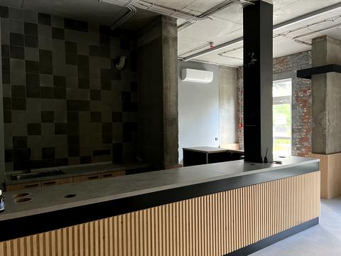 комерційна за адресою Ісмаїла Гаспринського вул. (Сормовська), 3