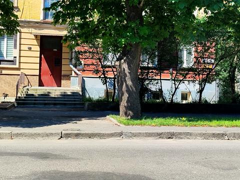 комерційна за адресою Грушевського, 92