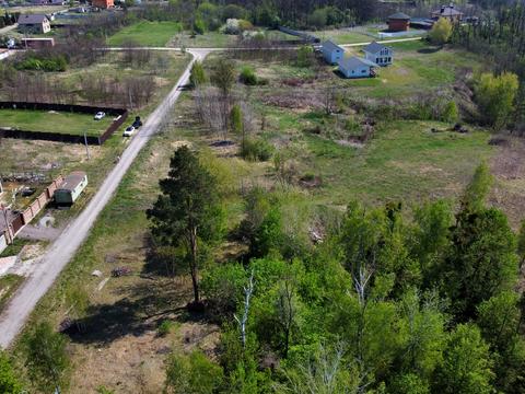 ділянка за адресою Черешнева вул.