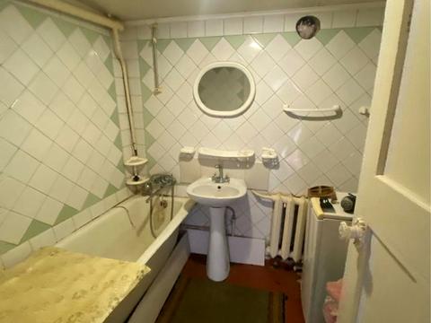 будинок за адресою Гайдамацька вул. (Комісарівська), 70