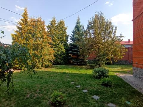 будинок за адресою Самоцвітна вул. (Сахалінська)