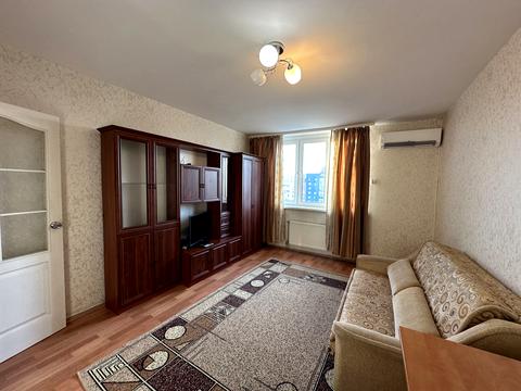 квартира за адресою Червоної Калини просп. (Володимира Маяковського), 70