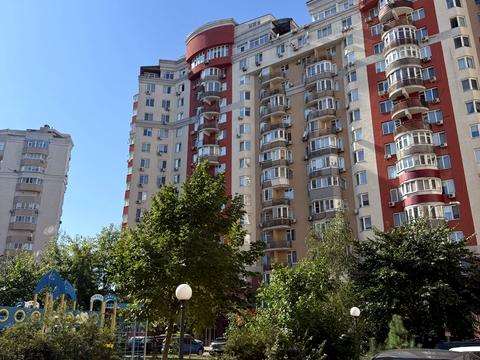 квартира за адресою Степана Рудницького вул. (Академіка Вільямса), 3/7