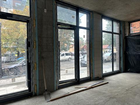 комерційна за адресою Грушевського вул., 32-А