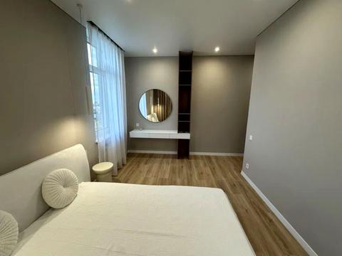 квартира по адресу Краснова ул., 4