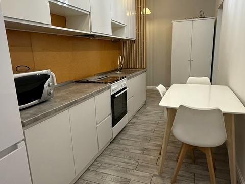 квартира за адресою Івана Франка вул., 60