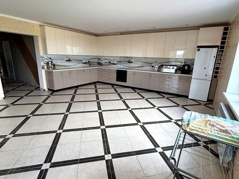 дом по адресу Варшавська