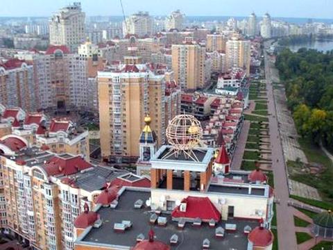 квартира за адресою Київ, Володимира Івасюка просп. (Героїв Сталінграду), 4