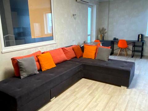 квартира по адресу Героев Полка "Азов ул. (Малиновского маршала), 8