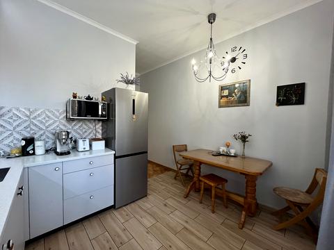 квартира за адресою Борисоглібська вул., 6