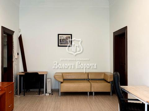 квартира за адресою Петра Болбочана вул. (Командарма Каменєва), 4