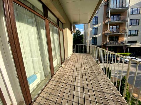 квартира за адресою Замковецька вул., 106-А